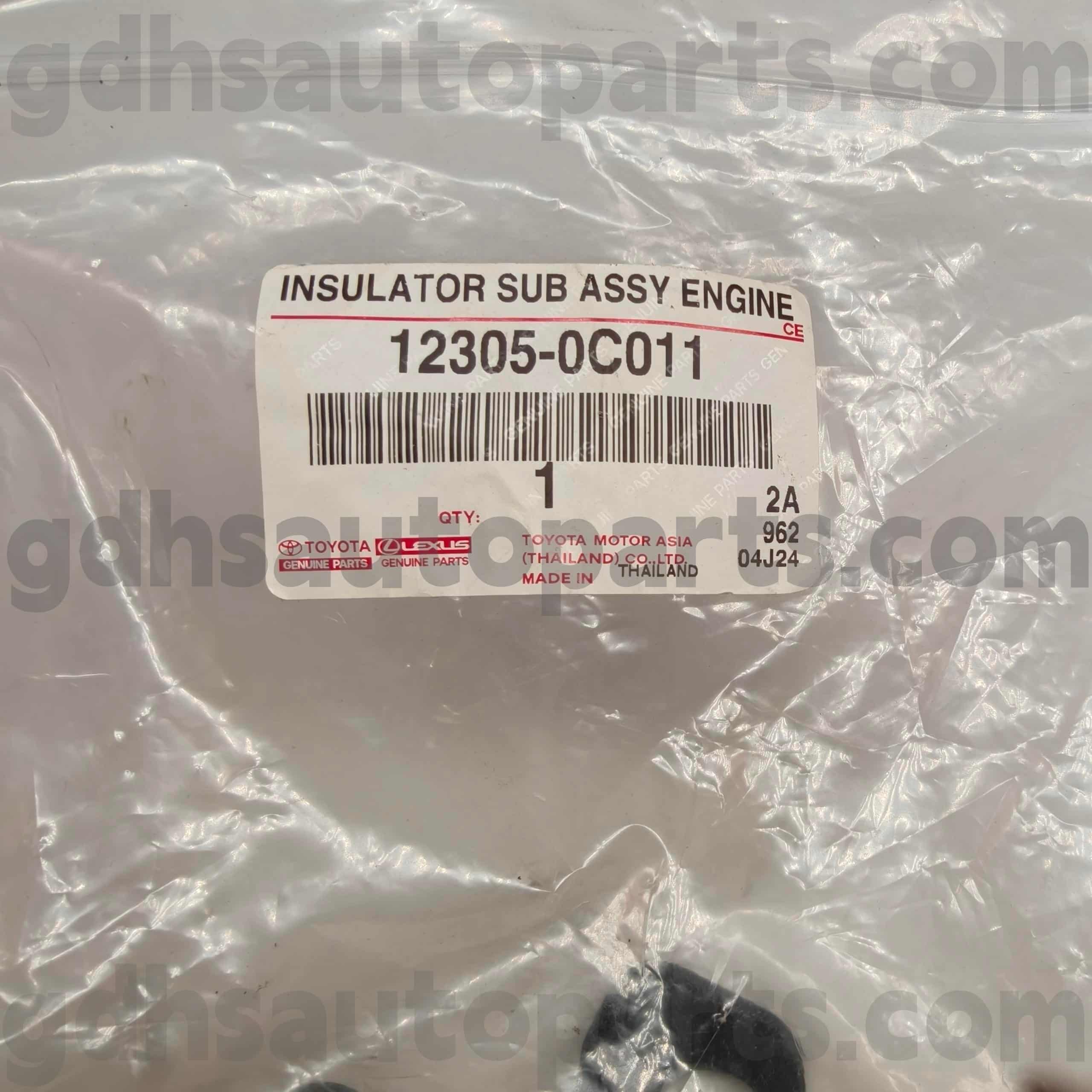 12305-0C011 Oryginalne części Toyoty, prawe mocowanie silnika do podwozia HILUX, FORTUNER nr TGN51