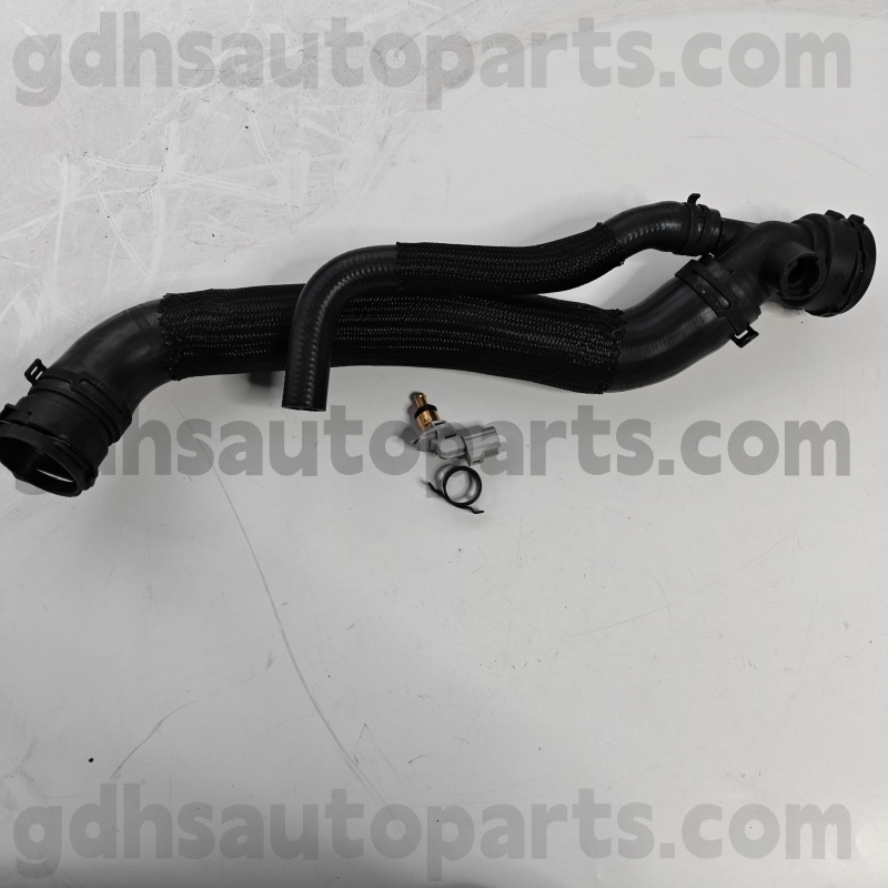 320257 Nissens Wąż chłodnicy dla Range Rover Sport OE NO. LR166362